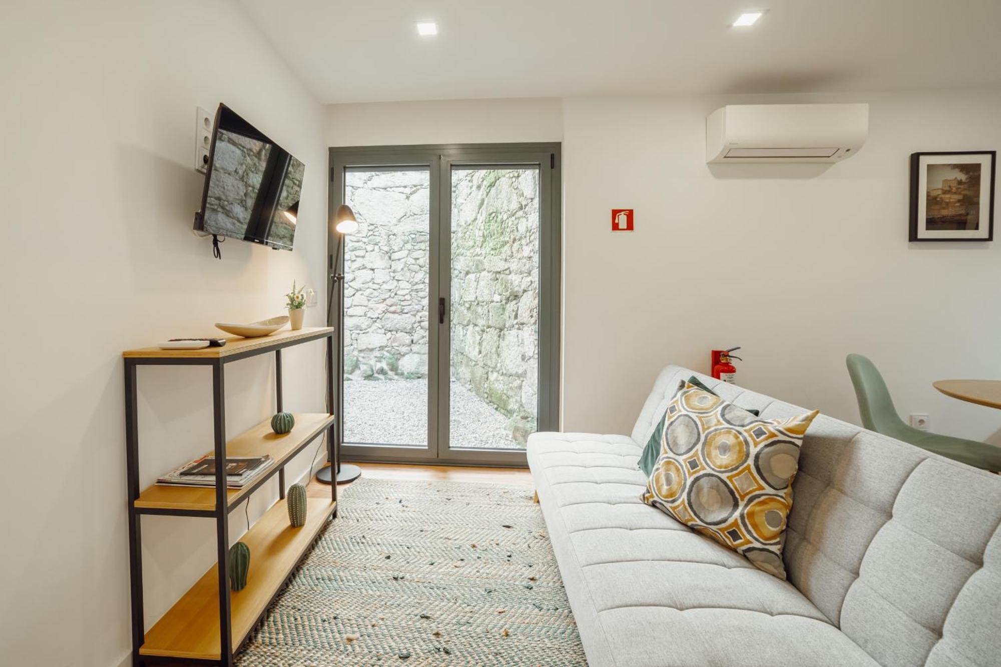 COURTYARD OPORTO DESIGN APARTMENTs Porto Exterior foto